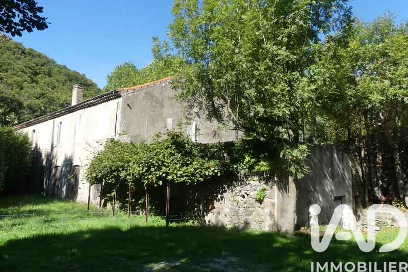 Maison - 255 m² - 10 pièces