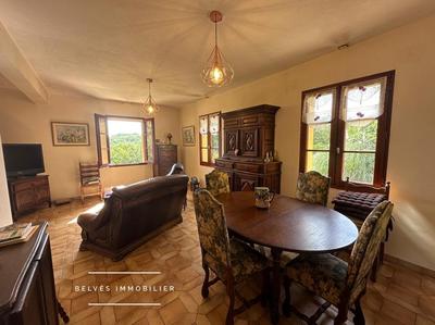 Maison - 140 m² - 6 pièces