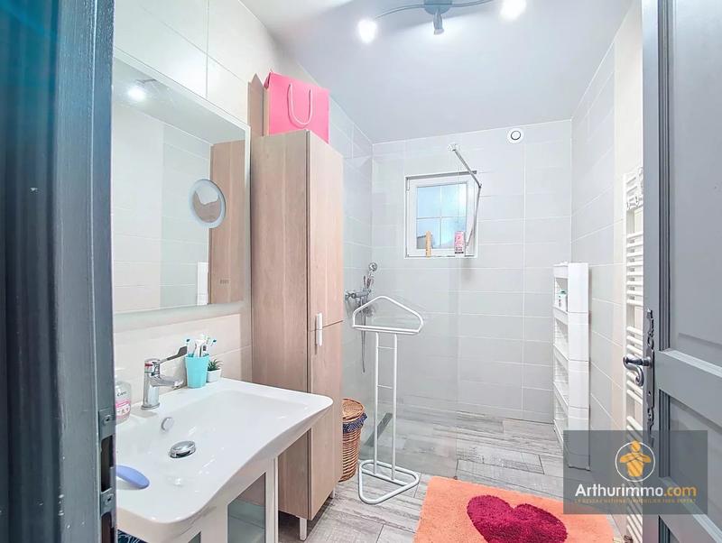 Maison - 187 m² - 7 pièces