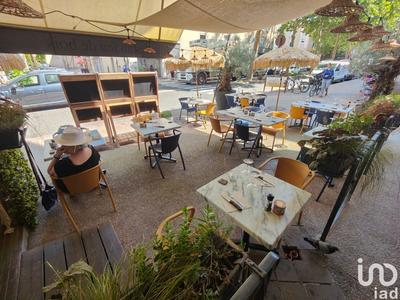 Local commercial - 215 m²