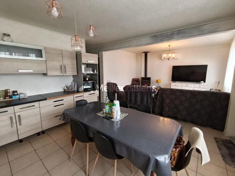 Maison - 105 m² - 4 pièces