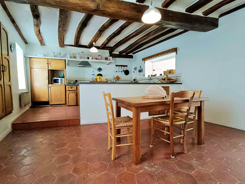 Maison - 200 m² - 9 pièces