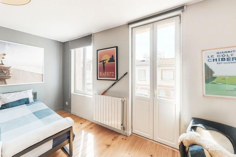 Maison - 217 m² - 4 pièces