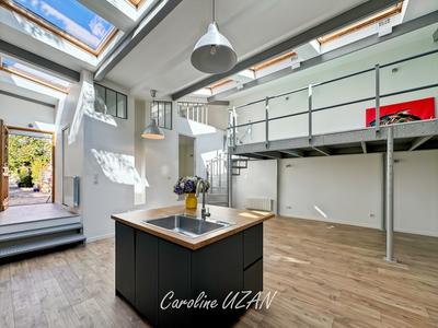 Appartement - 102 m² - 4 pièces