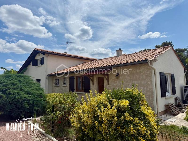 Maison - 148 m² - 4 pièces