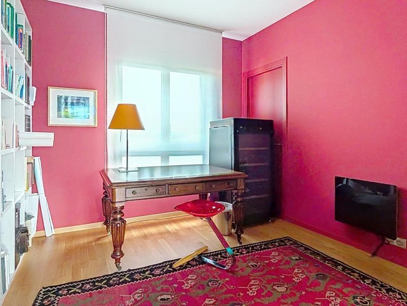 Appartement - 210 m² - 6 pièces