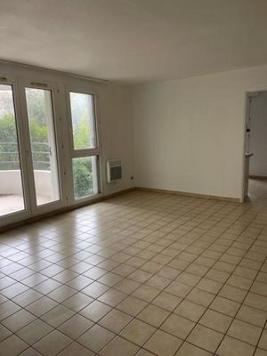 Appartement - 87 m² - 4 pièces