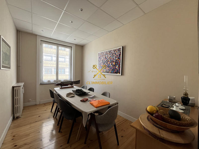 Appartement - 105 m² - 5 pièces