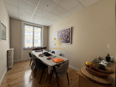 Appartement - 105 m² - 5 pièces