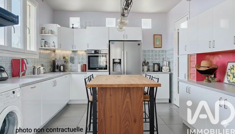 Maison - 184 m² - 7 pièces