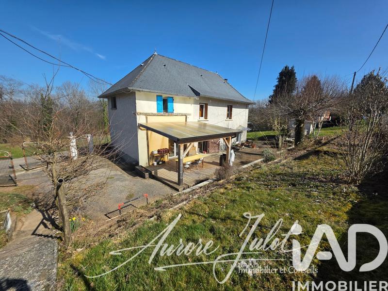 Maison - 110 m² - 7 pièces