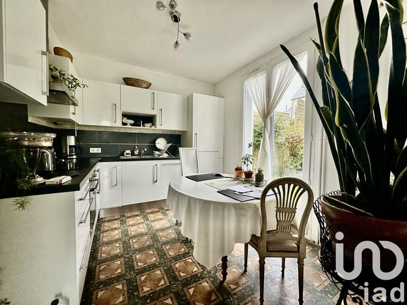 Maison de ville - 120 m² - 7 pièces