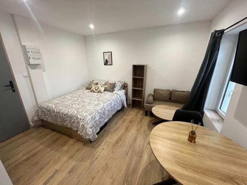 Immeuble - 90 m² - 5 pièces