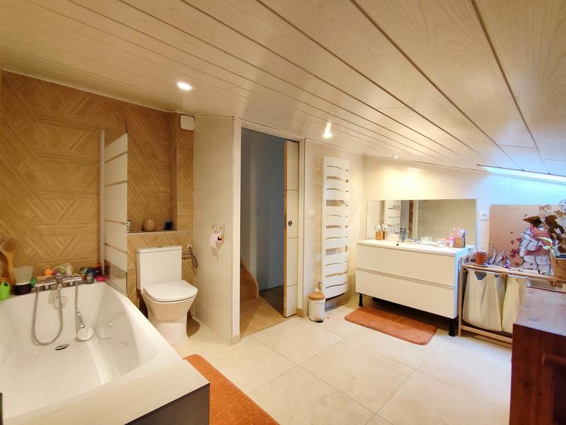 Maison ancienne - 132 m² - 7 pièces