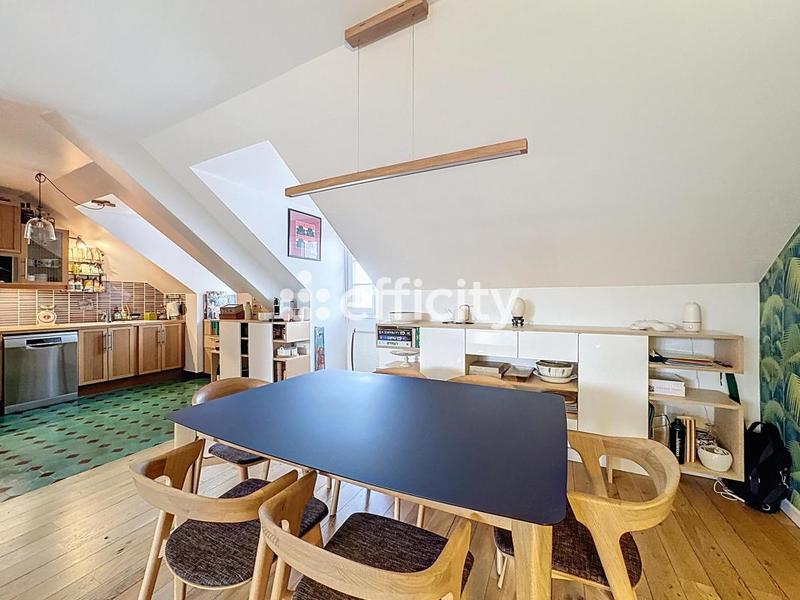 Appartement - 142 m² - 4 pièces