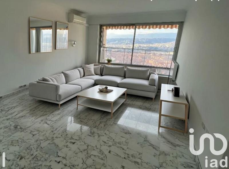 Appartement - 81 m² - 3 pièces