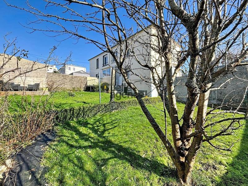 Maison - 79 m² - 4 pièces