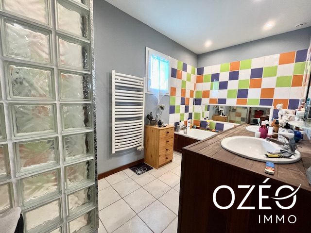 Villa - 110 m² - 5 pièces