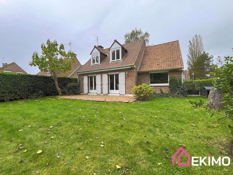 Maison - 137 m² - 6 pièces