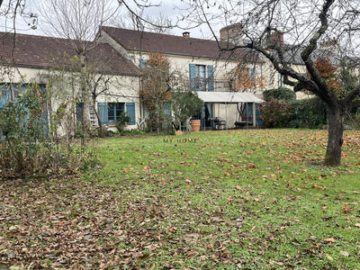 Maison - 161 m² - 5 pièces