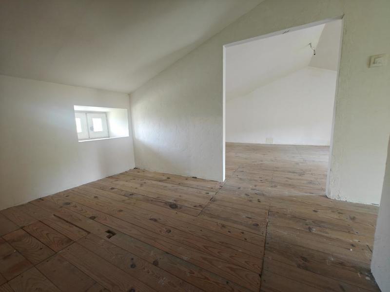 Maison de village - 163 m² - 10 pièces