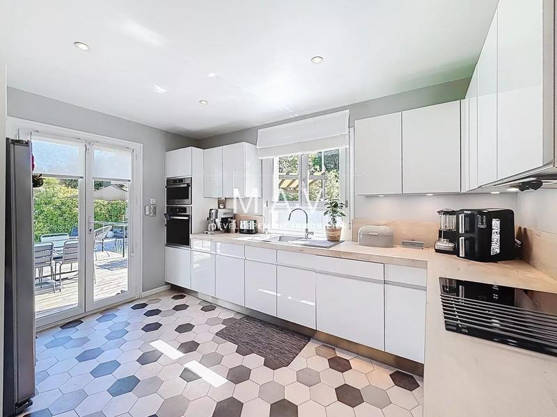 Maison - 115 m² - 4 pièces