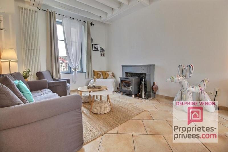 Maison - 228 m² - 7 pièces