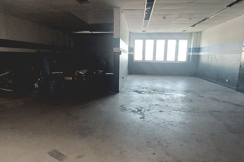 Local commercial - 559 m²