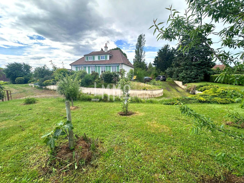 Maison - 165 m² - 7 pièces