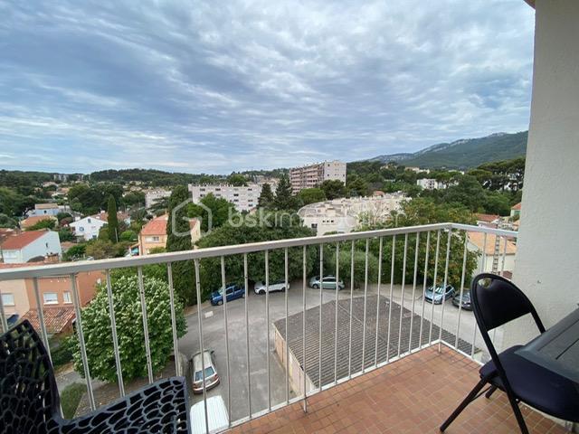 Appartement - 65 m² - 4 pièces