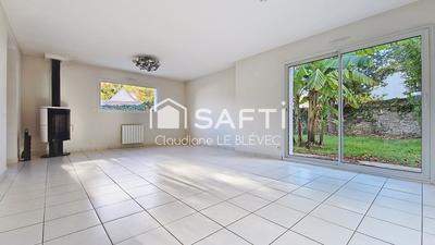 Maison - 104 m² - 5 pièces