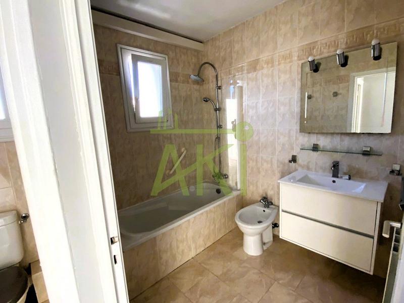 Appartement - 95 m² - 4 pièces