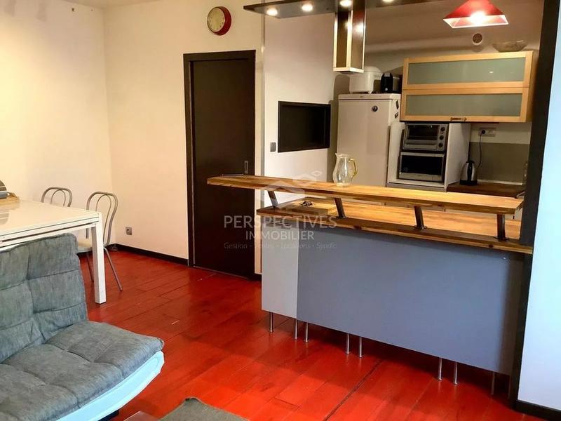 Immeuble - 125 m² - 6 pièces