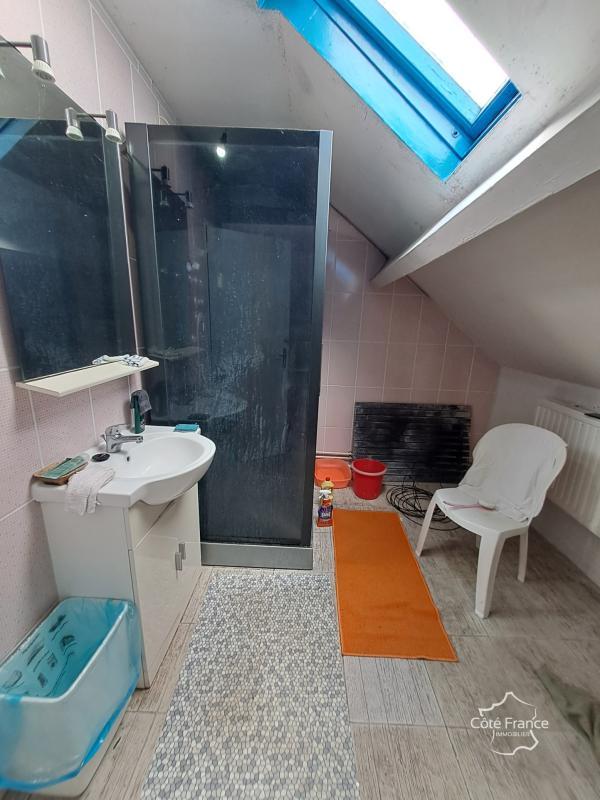 Local commercial - 2 646 m² - 3 pièces