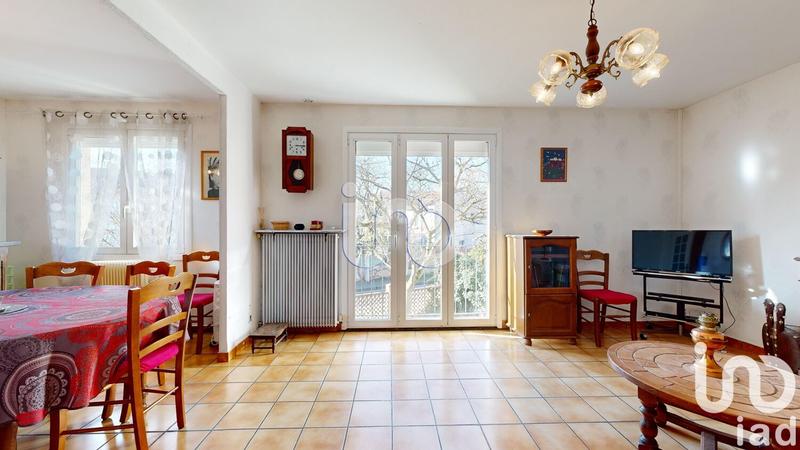 Maison - 161 m² - 7 pièces