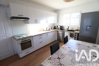 Maison - 93 m² - 5 pièces