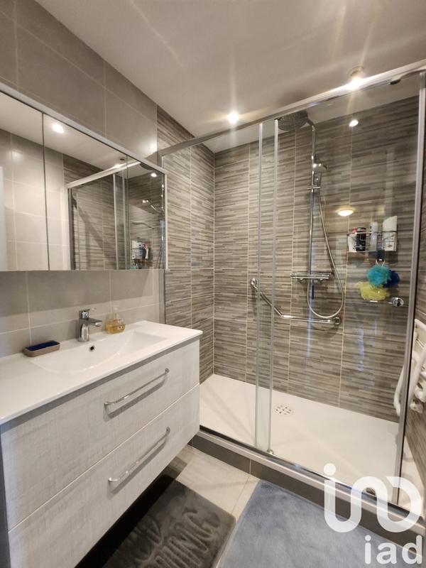 Appartement - 77 m² - 4 pièces