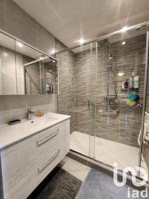 Appartement - 77 m² - 4 pièces