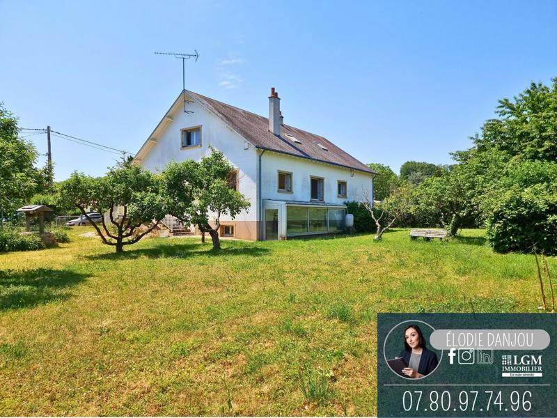 Maison - 185 m² - 7 pièces