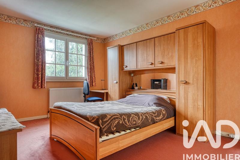 Maison - 96 m² - 5 pièces