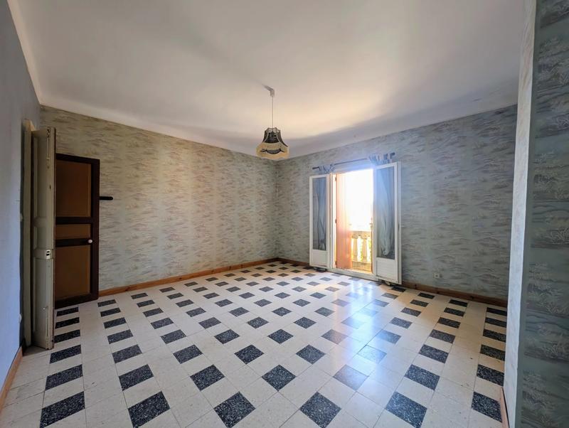 Maison - 260 m² - 9 pièces