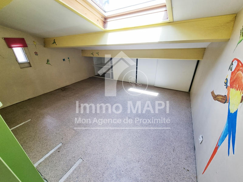 Maison - 170 m² - 5 pièces