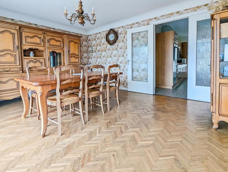 Maison - 125 m² - 7 pièces