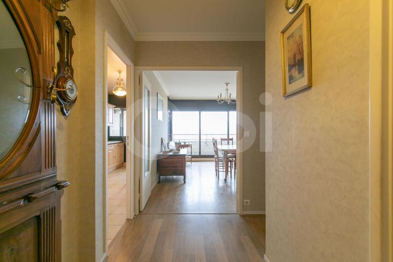 Appartement - 87 m² - 4 pièces