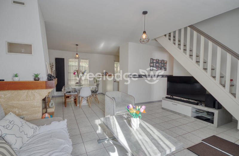 Maison - 104 m² - 5 pièces