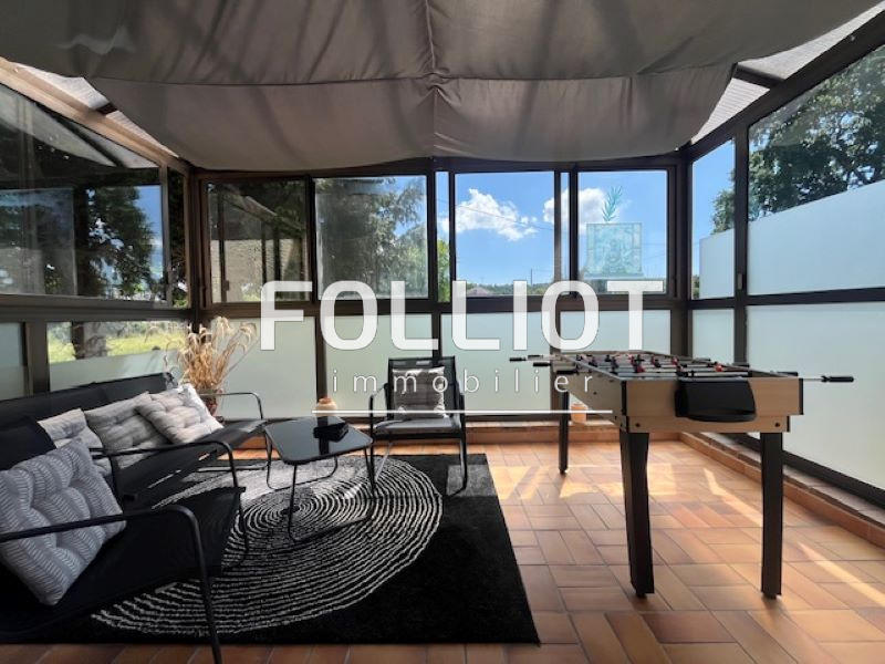 Maison - 177 m² - 7 pièces