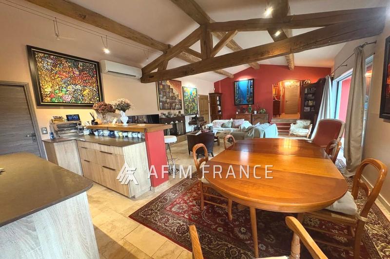 Villa - 142 m² - 5 pièces