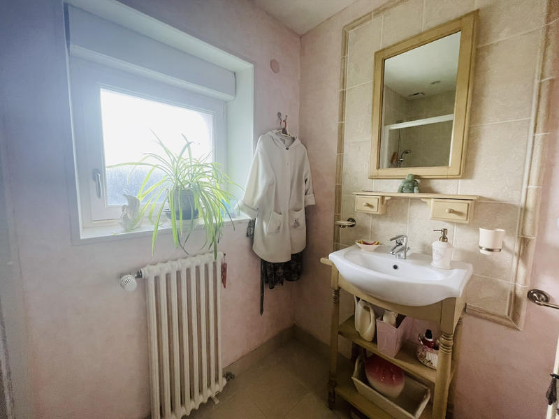 Maison - 267 m² - 7 pièces