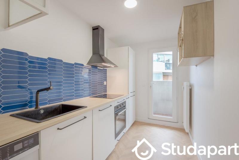 Chambre - 12 m² - 1 pièce