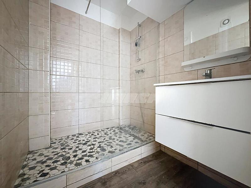 Appartement - 49 m² - 3 pièces